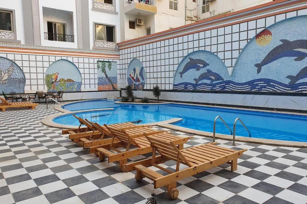 201Sheraton Plaza 洪加達 外观 照片